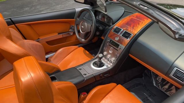 2006 Aston Martin DB9 Walk Around смотреть онлайн