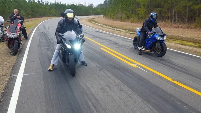 04 Kawasaki Zx10r VS 08 Kawasaki Zx10rr DIRTY SOUTH NORTH CAROLINA!!