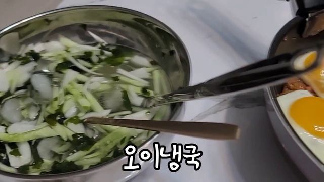 여름밤은 가고 남은건.. смотреть онлайн
