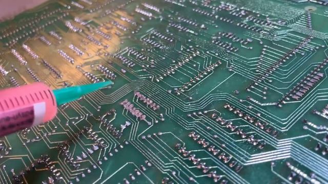 Perfect restoration of a 1977 Commodore PET 2001, Part 2 смотреть онлайн