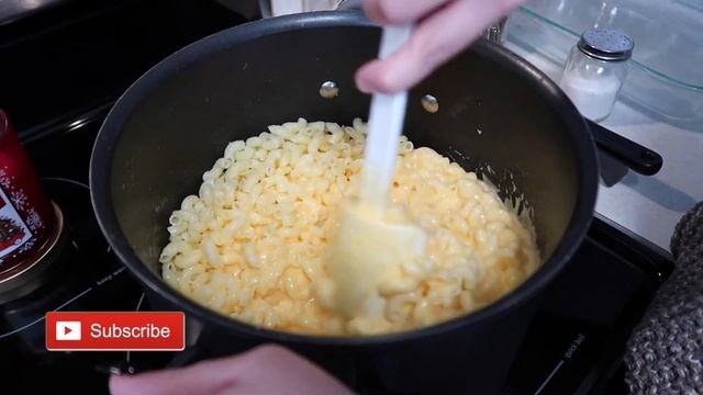 BEST BAKED MAC N CHEESE EVER!!! | Family 5 Vlogs смотреть онлайн