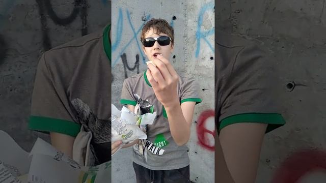 КУПИЛИ ТРИ ЧИПСЫ КАЖДБЫЙ ДЕНЬ И РУГАЕМСЯ НА ГАША!!)))) смотреть онлайн