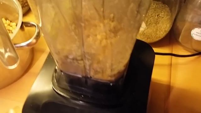 Robimy HUMMUS i pastę TAHINI - przepis na domowy hummus z ciecierzycy i tahini z sezamu смотреть онлайн