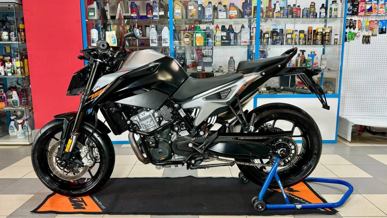KTM 790 Duke