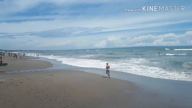 Tour in pantai batu bolong bali смотреть онлайн
