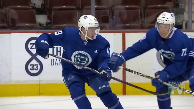 Quinn Hughes - Wizard on Ice смотреть онлайн