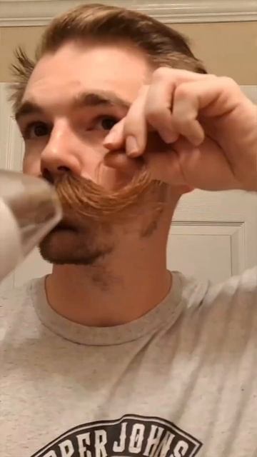 Таких усов ты еще не видел! смотреть онлайн