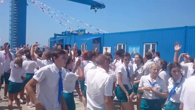 Новый катамаран смотреть онлайн