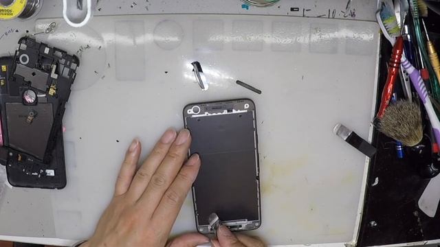 NEXUS 5X LCD Screen Repair & Replacement 2x speed смотреть онлайн