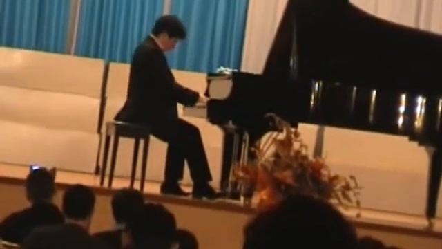 Maulen Salzhanov -Mussorgsky "Pictures at an Exhibition" (3 of 3) смотреть онлайн