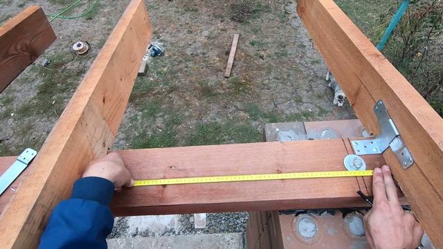 Парень собирает стропильную систему односкатной крыши своими силами смотреть онлайн