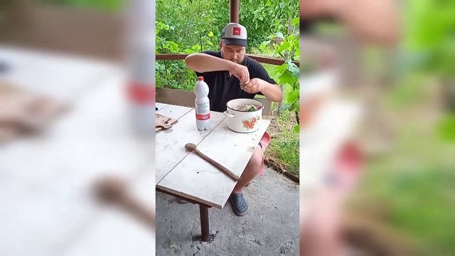 Окрошка на хлебном квасе! Очень вкусно!:)