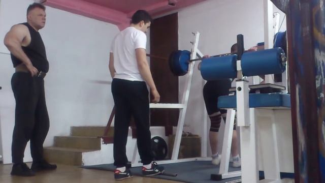 Čučanj 191kg 1x (PR) смотреть онлайн