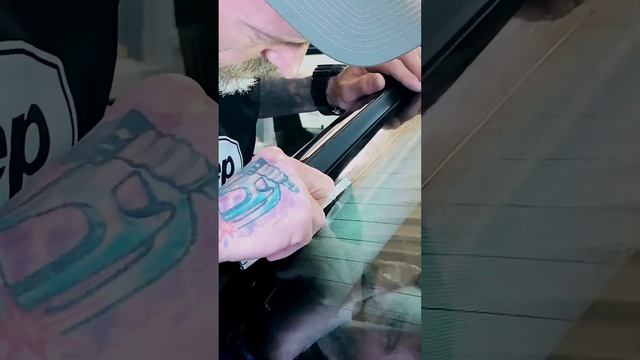 Tinting a 2023 Dodge Charger Scat Pack смотреть онлайн