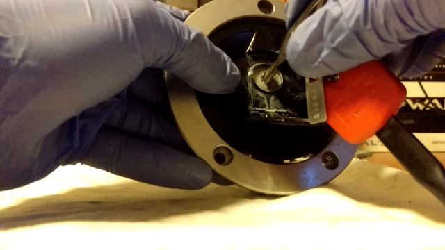 How to unlock a seized motorbike fuel tank cap смотреть онлайн