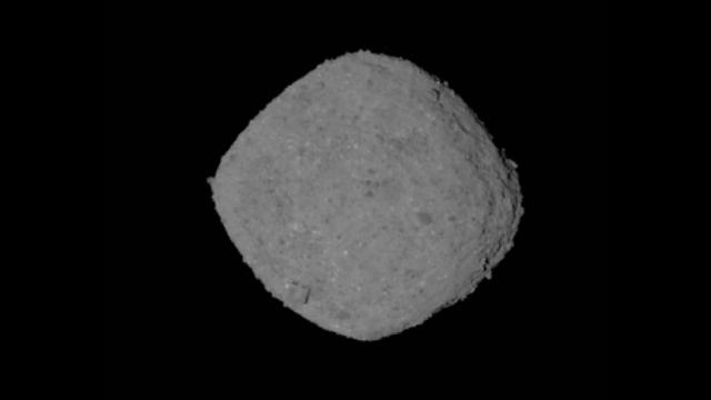 Rotating Asteroid Bennu from OSIRIS-REx смотреть онлайн