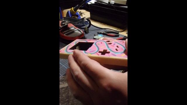 Salvaged Gameboy - Pastry Boy Latte plus RIPS V4 screen upgrade смотреть онлайн