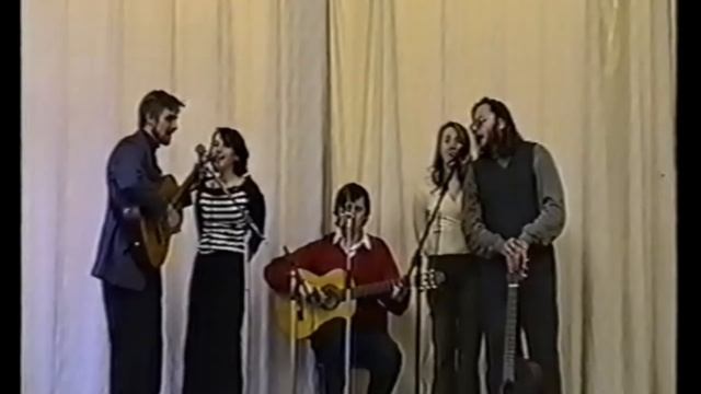 Фёдор Романов и трио МАРТ - Шагаю утром налегке (ст. Валентин Павлов) смотреть онлайн