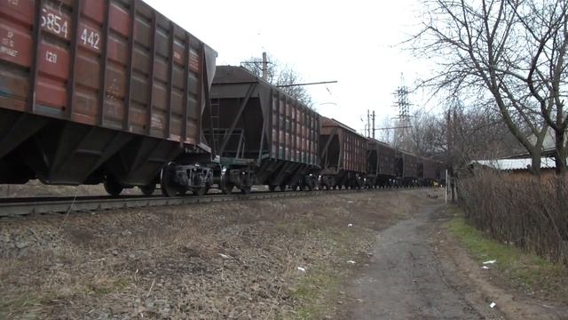 ВЛ80Т-1341 и ВЛ80К-691 с грузовым поездом