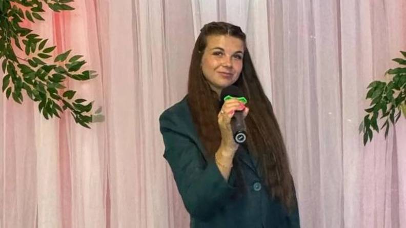 Ведущая ваших ярких праздников