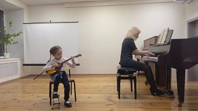Дроздова Александра 7 лет. Ц. Кюи. Торжественный марш. смотреть онлайн