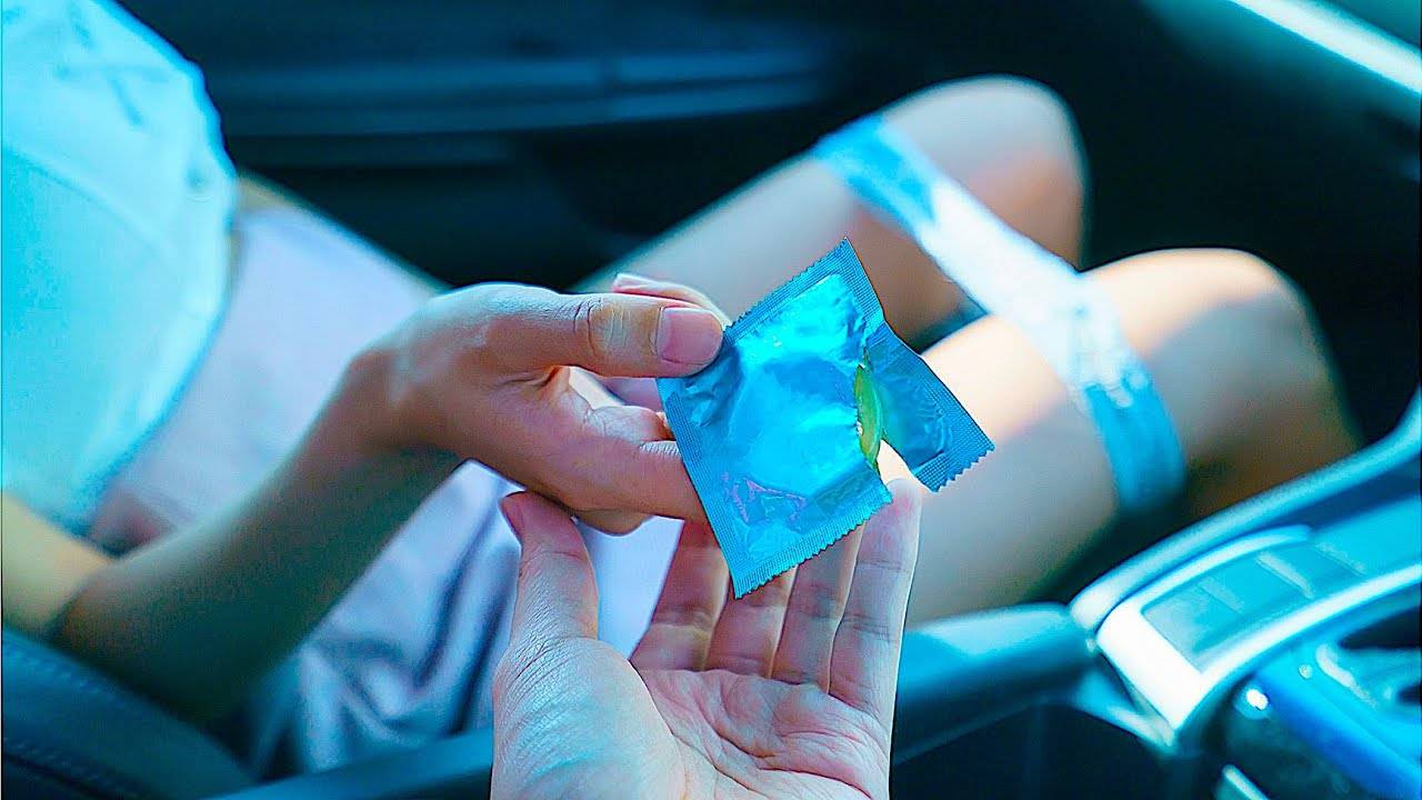 Какого мужчину БОИТСЯ потерять девушка? Смотри, пока не удалили! смотреть онлайн