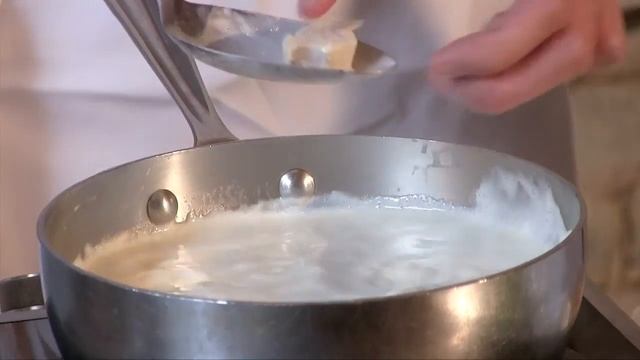 Crab Dip with a Twist | Potluck Video смотреть онлайн