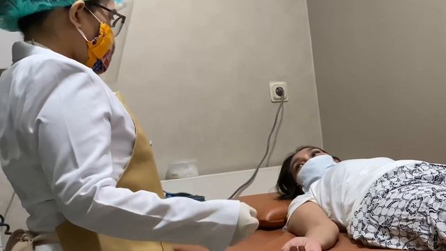 Tulang lumbalku bergeser! | kisah nyata смотреть онлайн