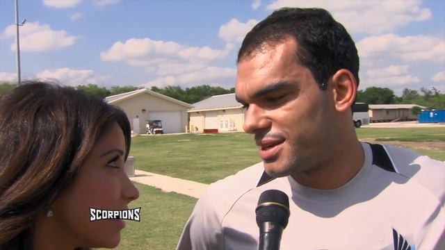 Vanessa interviews Pablo Campos смотреть онлайн