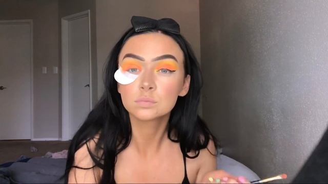 NEON EYE-MAKEUP | BH cosmetics смотреть онлайн