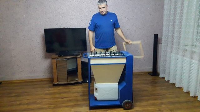 обзор пчелоудалителя (щетка - сметка) смотреть онлайн