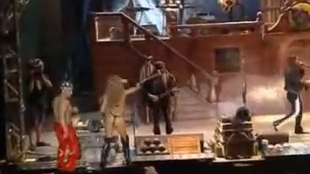 Mago de Oz - Madrid Las Ventas - El arbol de la noche triste - En Vivo смотреть онлайн