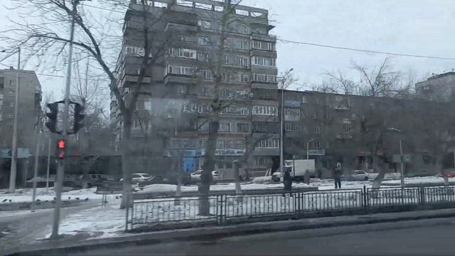 По проспекту Нуркена Абдирова от его памятника до ул. Гоголя на автобусе 8-ого Марта смотреть онлайн