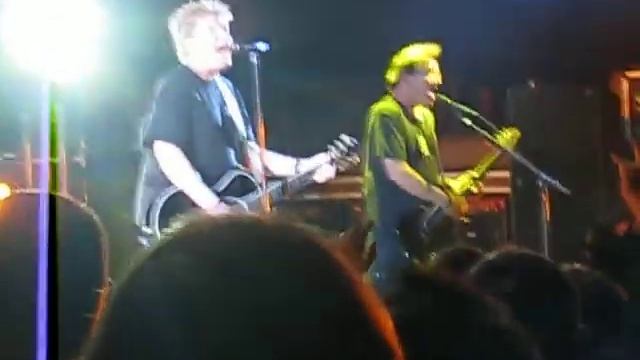 The Offspring - Why Don't You Get A Job - 7/18/09 смотреть онлайн