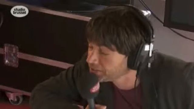 Blur's Alex James on Studio Brussel (Belgian Radio) смотреть онлайн