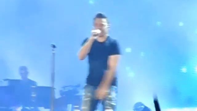 Tiziano Ferro - Sere Nere Live Cagliari 18-07-2012 смотреть онлайн