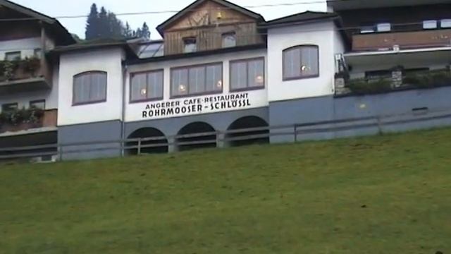 Soyka a Kiki v Alpách - Schladming, Rohrmoos, penzion Rohrmooser schlössl a okolí смотреть онлайн