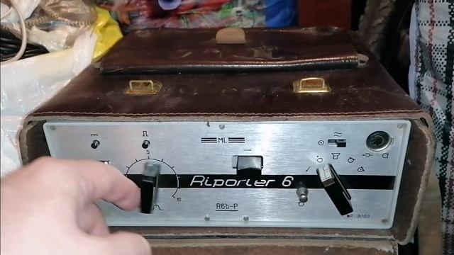 Как я зарабатываю лазая по мусоркам Питера? Dumpster Diving смотреть онлайн