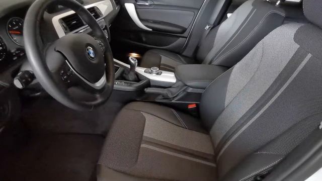 BMW 116 D Urban смотреть онлайн