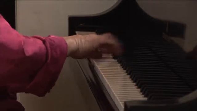 Flight of the Bumblebee смотреть онлайн