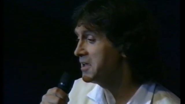GEORGE DALARAS- EPEFTE VATHIA SIWPH (MEGARO MOYSIKHS 1994) смотреть онлайн