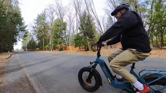 DYU FF500 - Comfy, Cushy, Foldy - Is it worth the price? смотреть онлайн