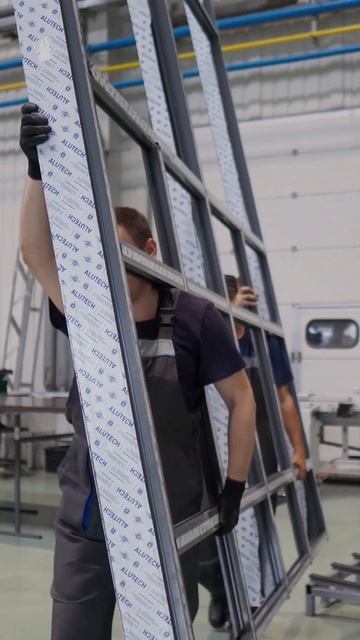 Система комплексного остекления от “АЛЮТЕХ” #алюминиевоеостекление #алюминиевыйпрофиль #алютех смотреть онлайн