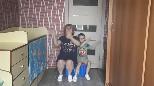 АВТОБУС смотреть онлайн