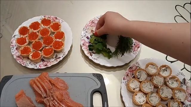 Искусственные аксессуары