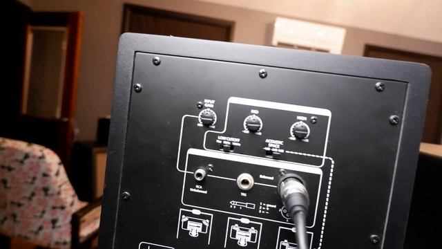 Presonus Eris Sub8 Front Facing Studio Subwoofer Set up - EASY смотреть онлайн