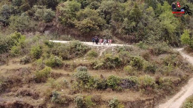 BMW G310 GS |CRF 250L | OFFROAD RIDE TO MANICHUD | CHISAPANI PART II смотреть онлайн