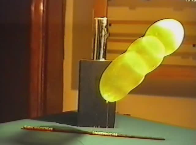 Физика. Опыты. Реальные газы и жидкости. Сжижение метана смотреть онлайн