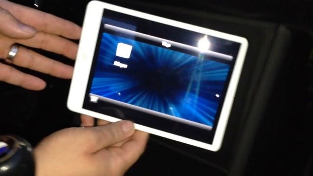 BMW 2002 IPAD MINI flushed in Center Console w/ SOUNDMAN Slider Kit смотреть онлайн