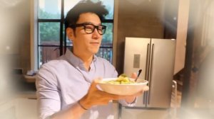 Chuando Tan (57) still looks 21 🔥 I AVOID 5 FOODS & Don't Get Old